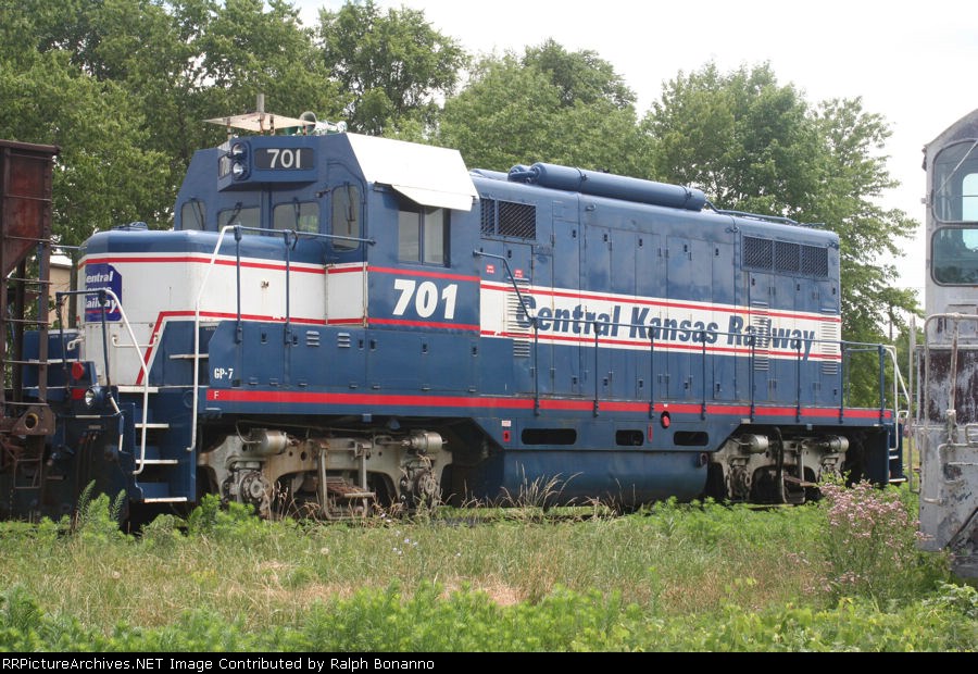 Power from another Omintrax-owned railroad is also used on the NO&W