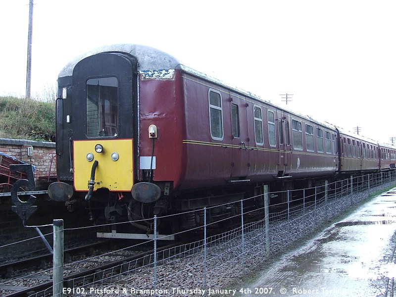 E9102, converted to a driving trailer.
