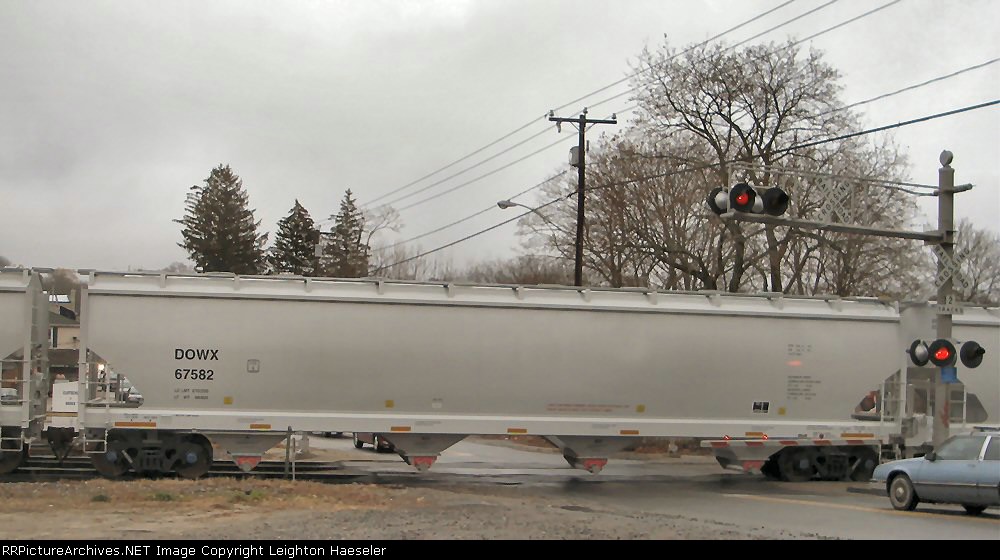 DOWX 67582