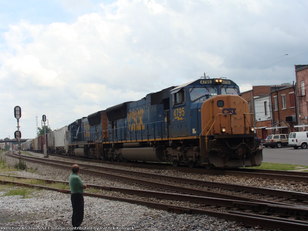 CSX 4795