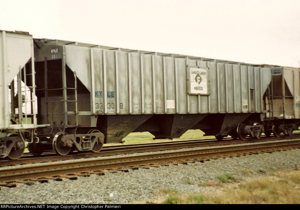 KYLE 33308 on UPRR Grain Train