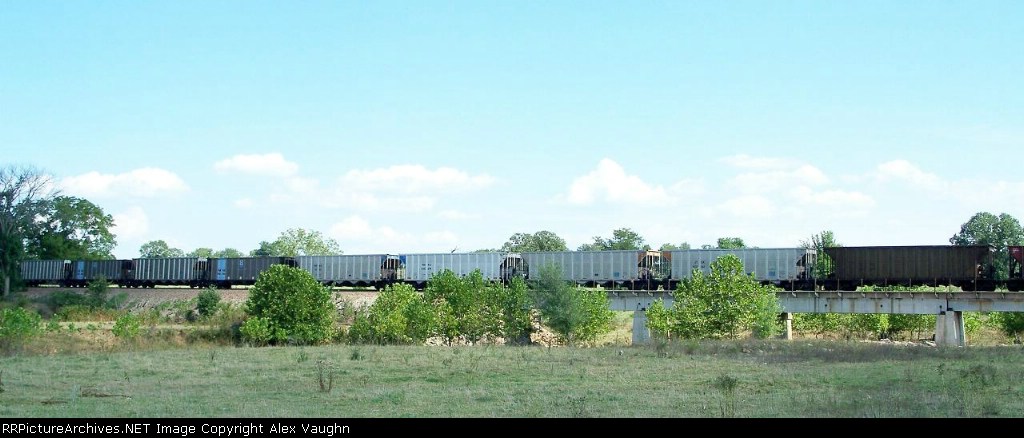 BNSF Unit Empty Hopper train