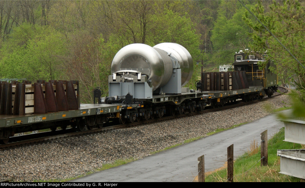 High and wide move along Hydro Street.