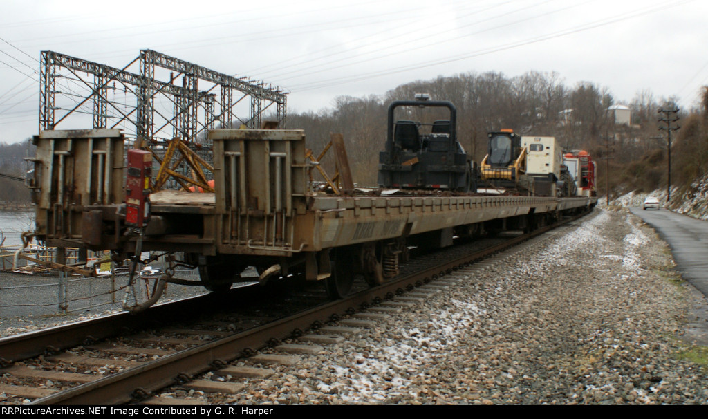 783 - Rear car and EOT on Ringling Bros. Red Unit, CSX P92117 today