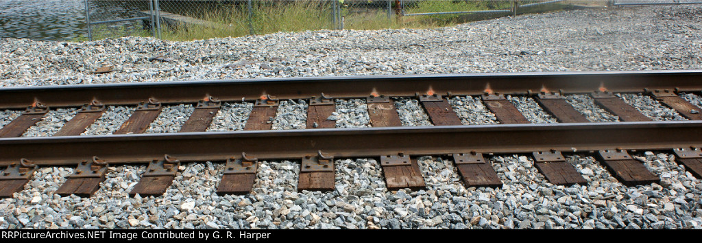 I had not noticed before the transition from clips to spikes after last month's tie replacement project.