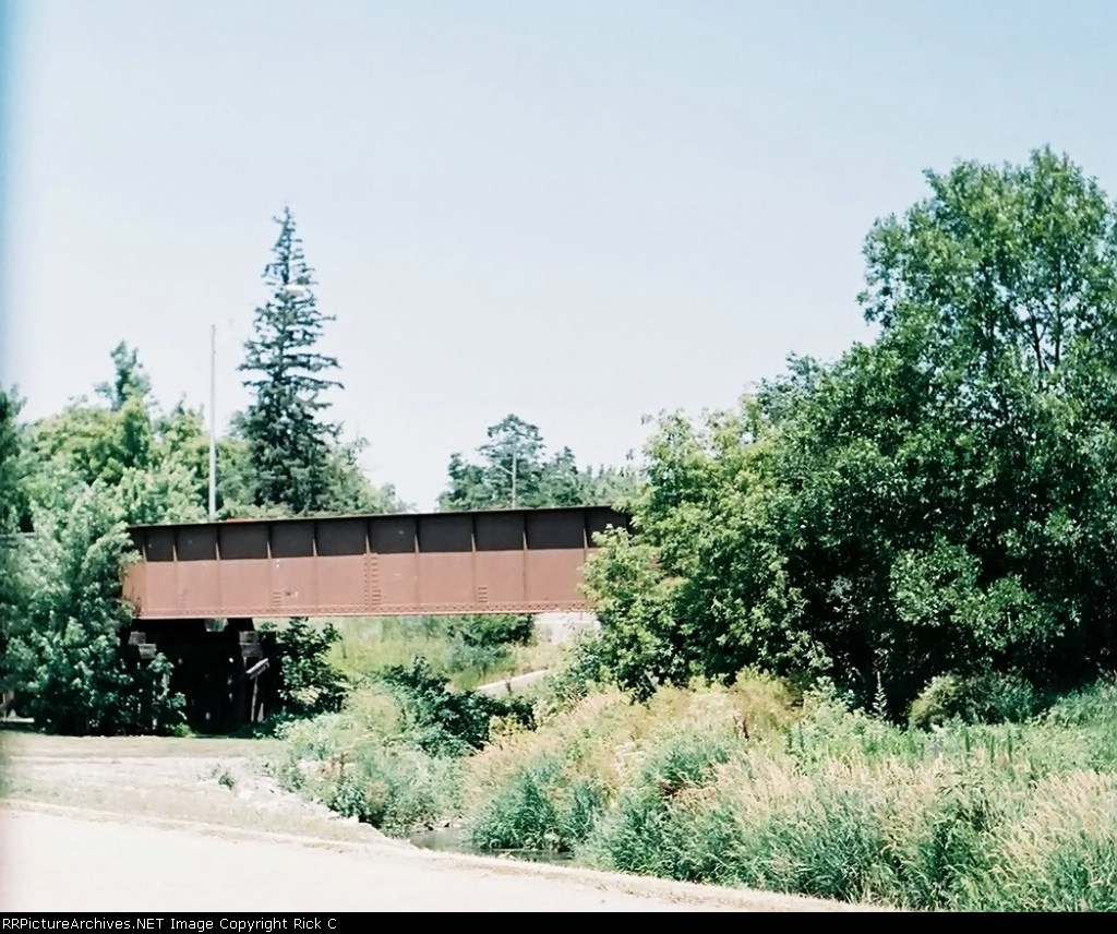 RR Bridge, part of the walking trail