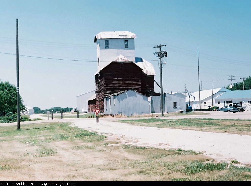 ROW through Neligh NE