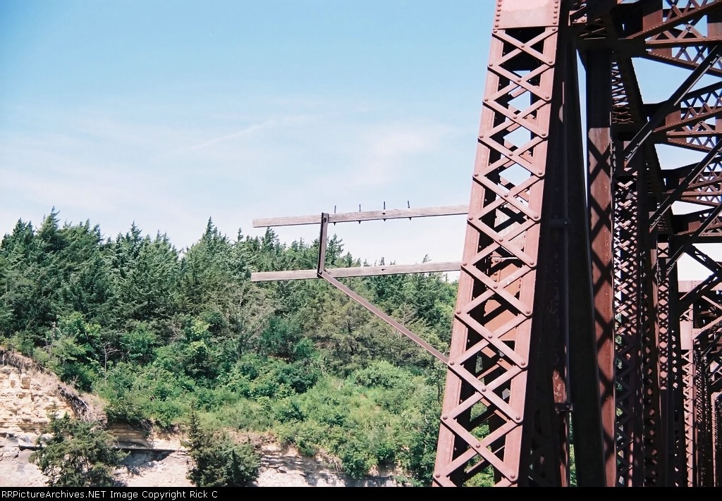 Intact Telegraph Supports