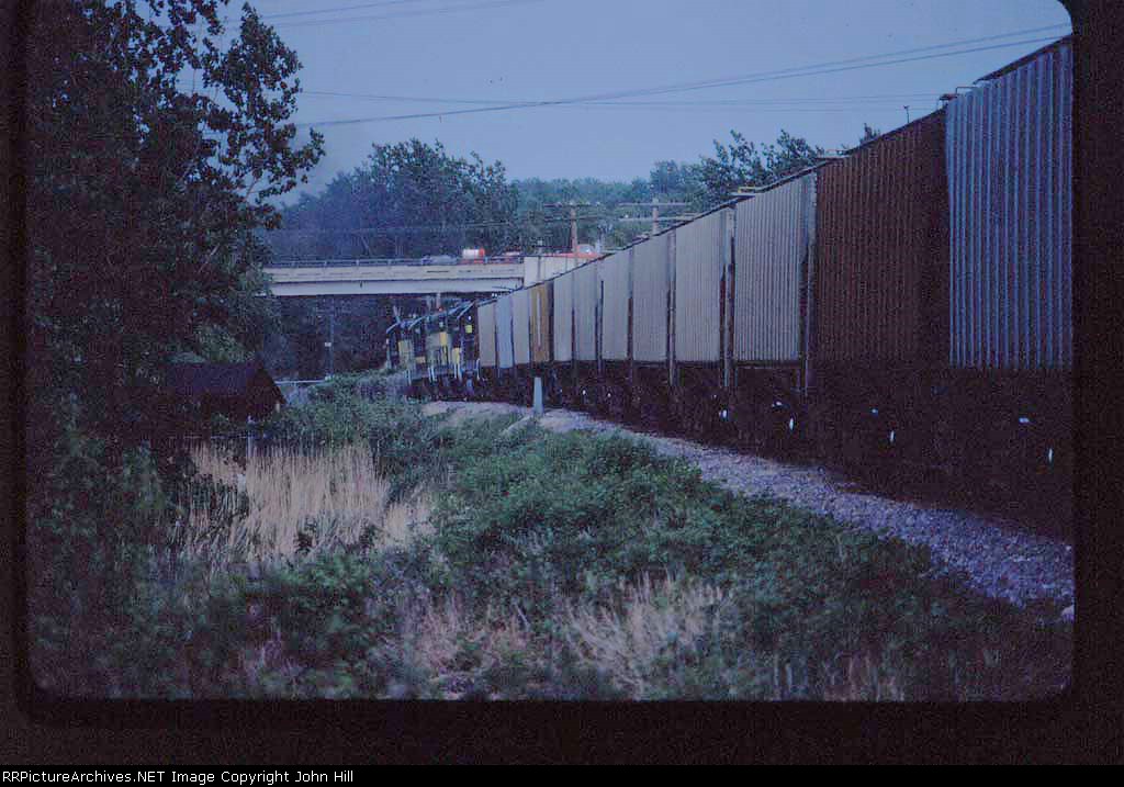 1339-07 Eastbound C&NW freihht near I-35W