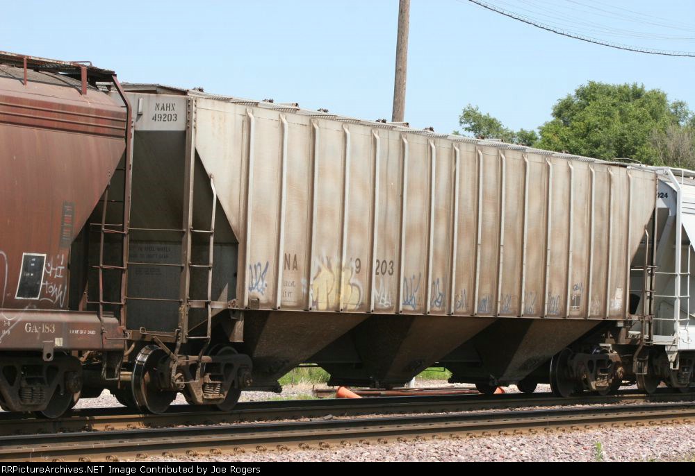 NAHX 49203