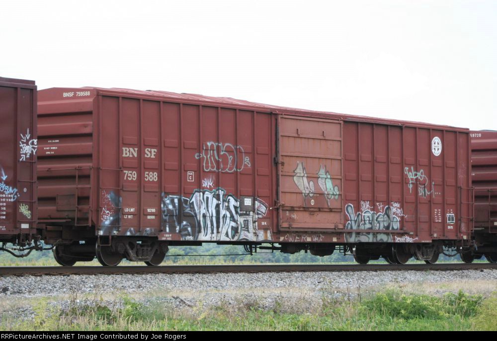 BNSF 759588