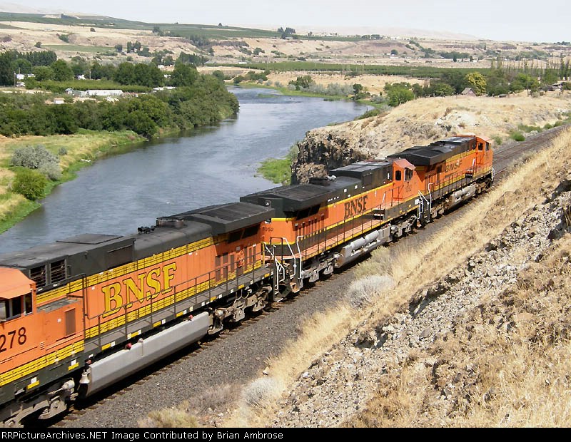 BNSF 7647 East