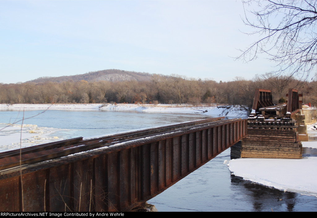 Partially demolished ex-Milwaukee Road bridge