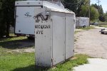 Orphaned crossing signal control box for Michigan Avenue