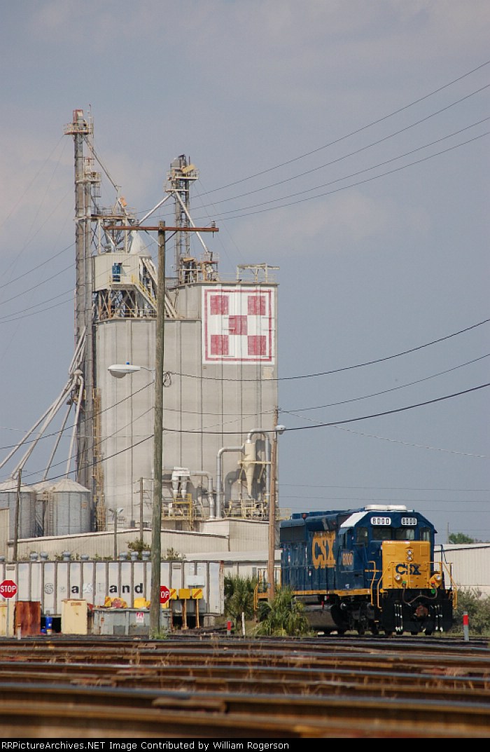 CSX Transportation (CSX) EMD SD40-2 No. 8000
