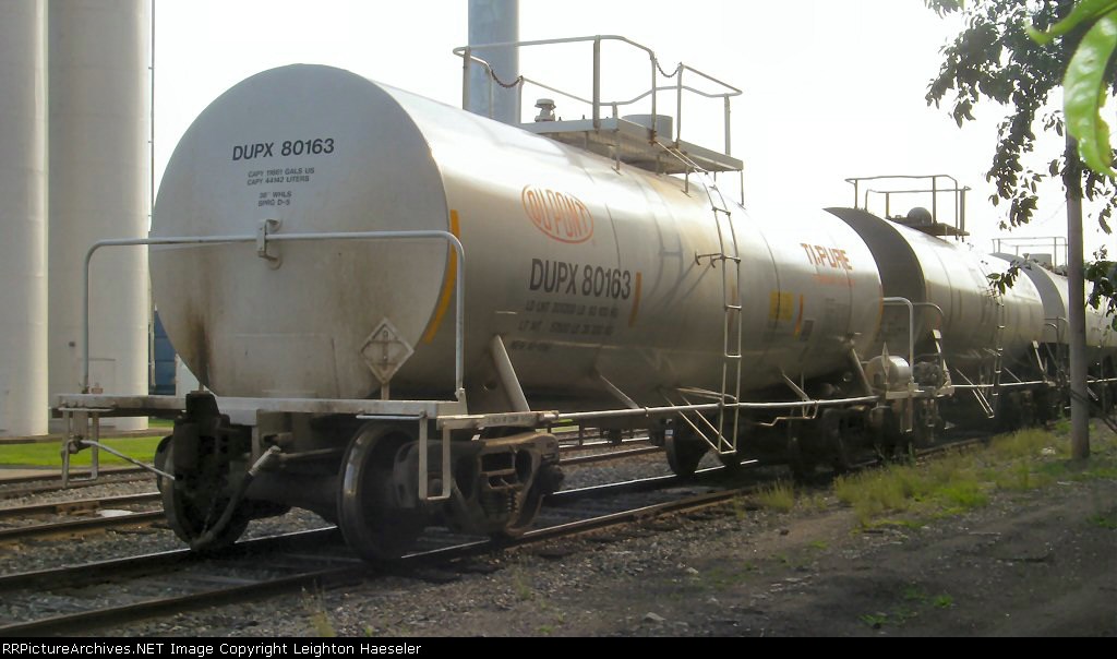 DUPX 80163 in Ti-Pure paint