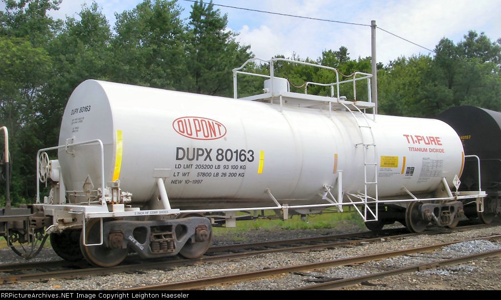 DUPX 80163 in Ti-Pure paint