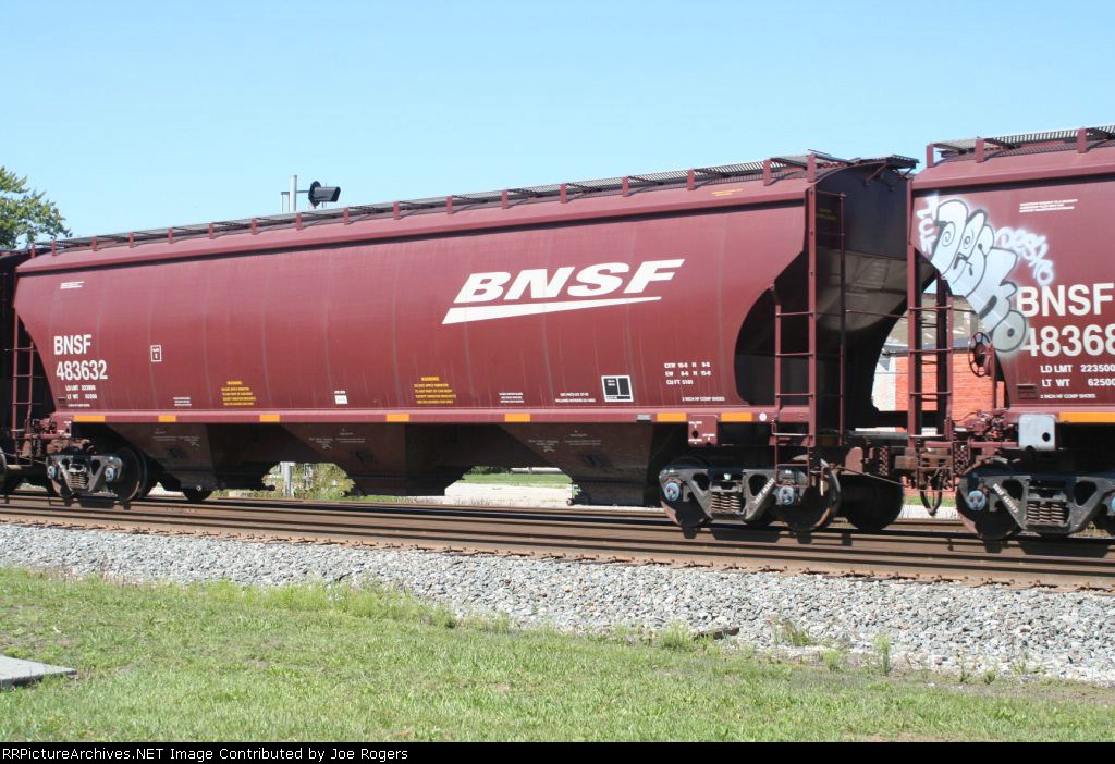 BNSF 483632