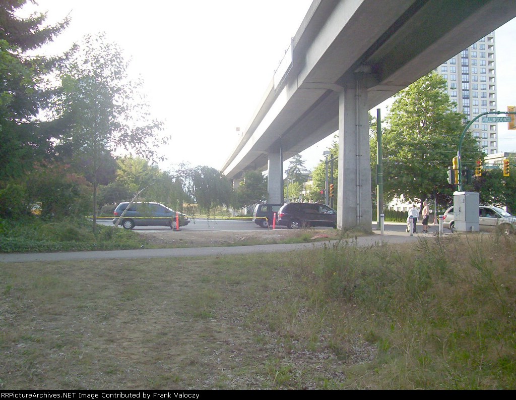 BCH/SRY Central Park Line at Willingdon Ave