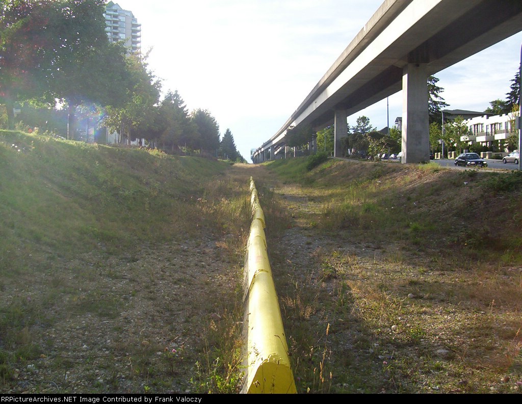 BCH/SRY Central Park Line near Willingdon Ave