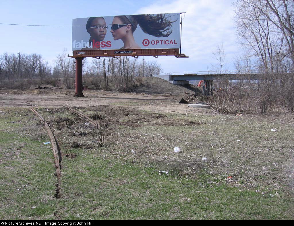 07041402 New bridge under construction on dormant CP (ex-MN&S) railroad.
