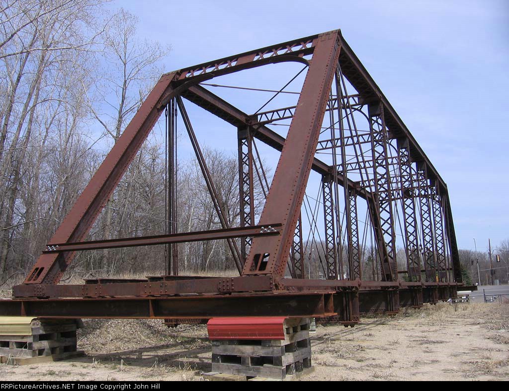 070416017 Ex-Minnesota Western truss bridge being relocated from former overpass of BNSF Wayzata Sub. to replace low-clearance trestle over "old" Hwy 12