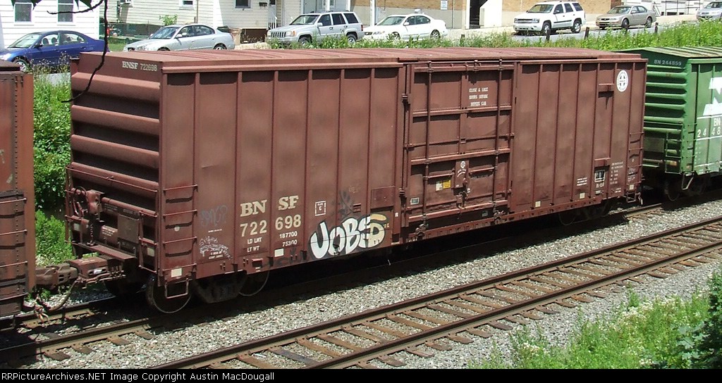 BNSF 722698