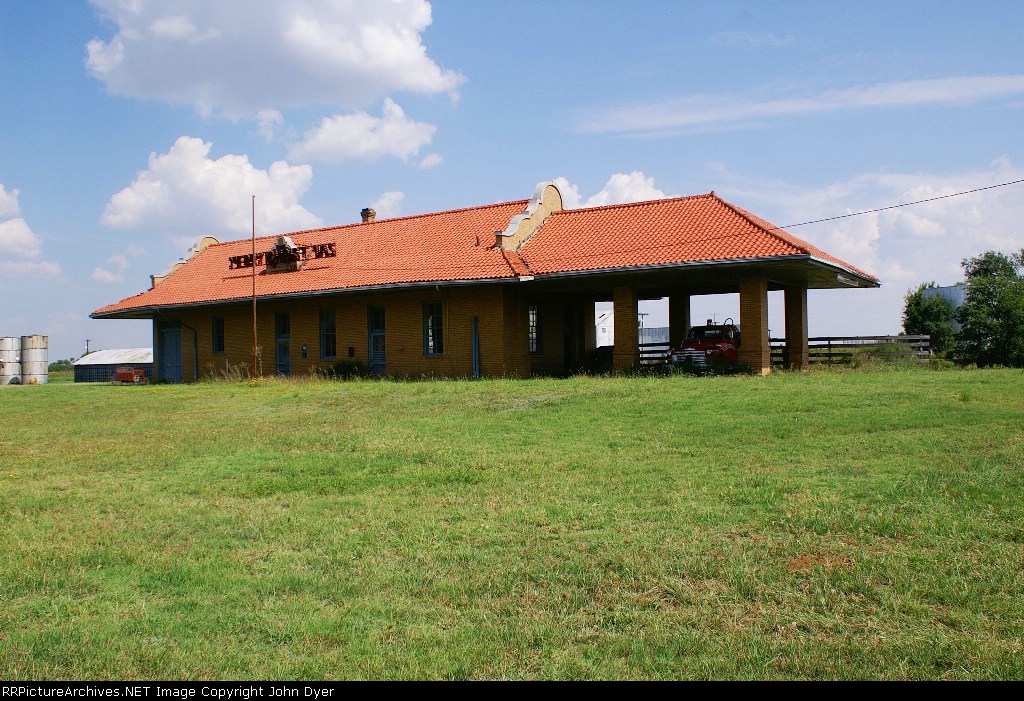 Quanah, Acme, & Pacific Depot