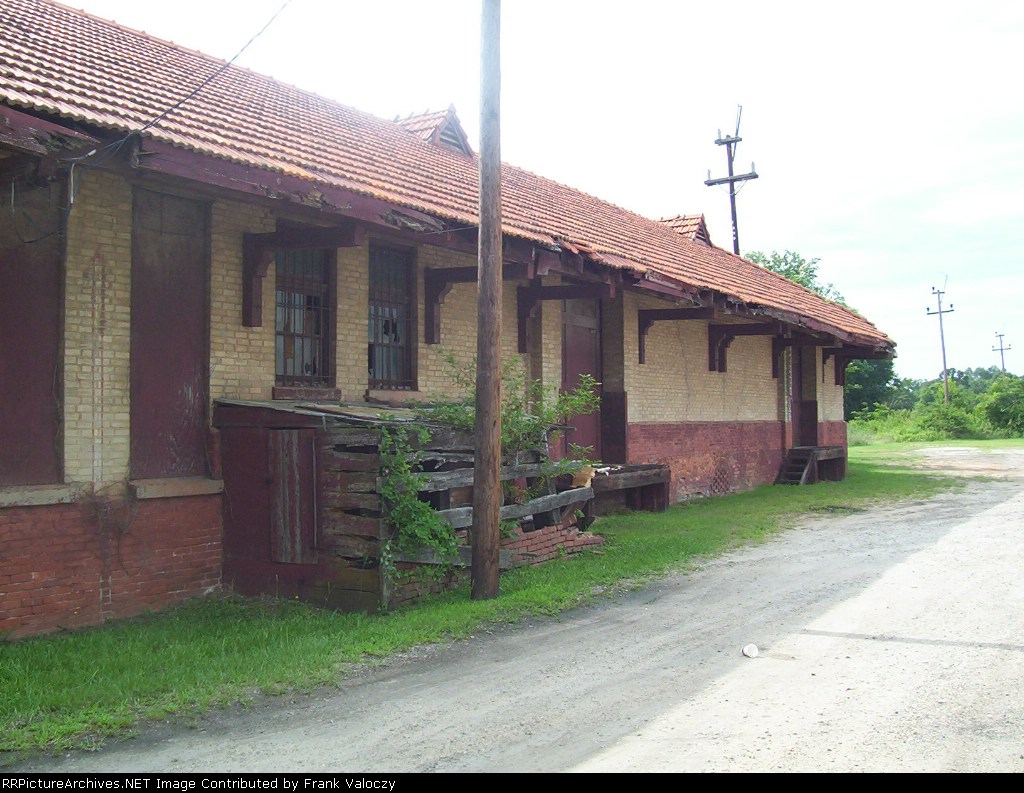Former P&N depot