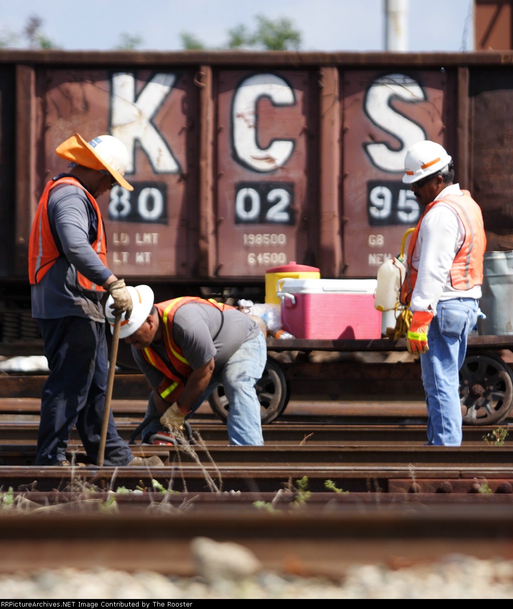 Railworks workers in the yard 2