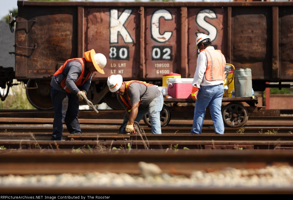Railworks workers in the yard 3