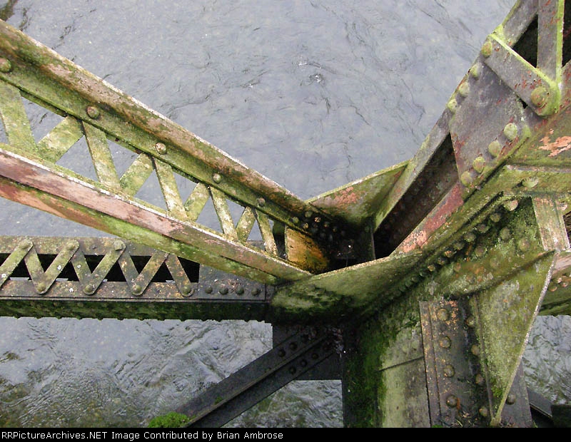 Girders on ex-MILW bridge