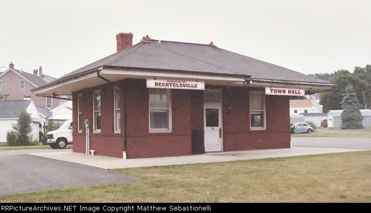 Bechtelsville Train Station