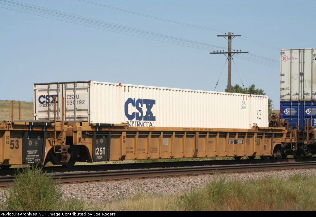 CSXU 930192