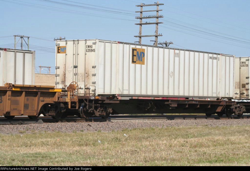 EMHU 635945