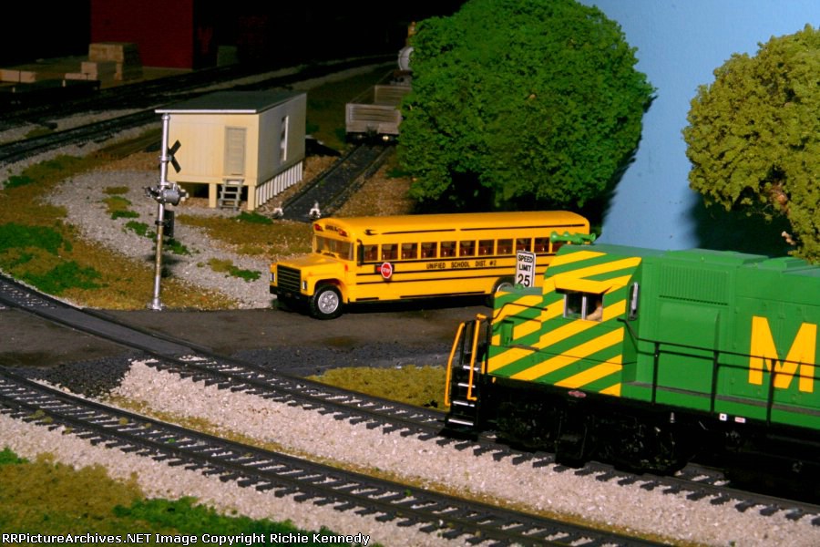 MKT 175 approaches a grade crossing 