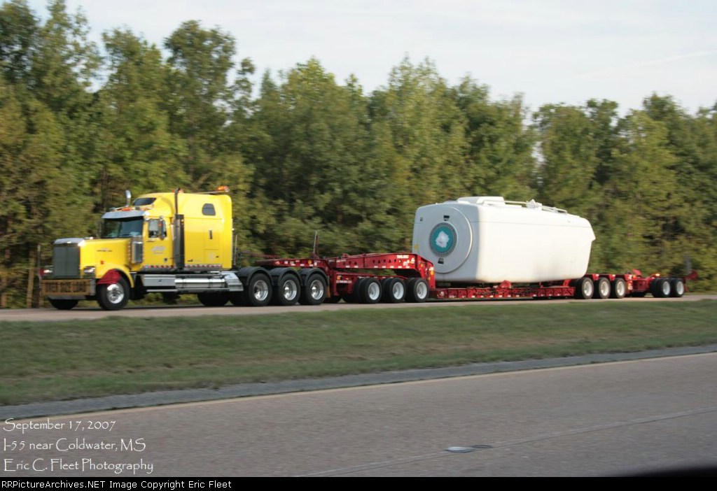 Heavy Hauling Truck