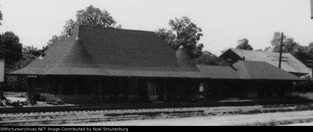 Morrison, IL Station