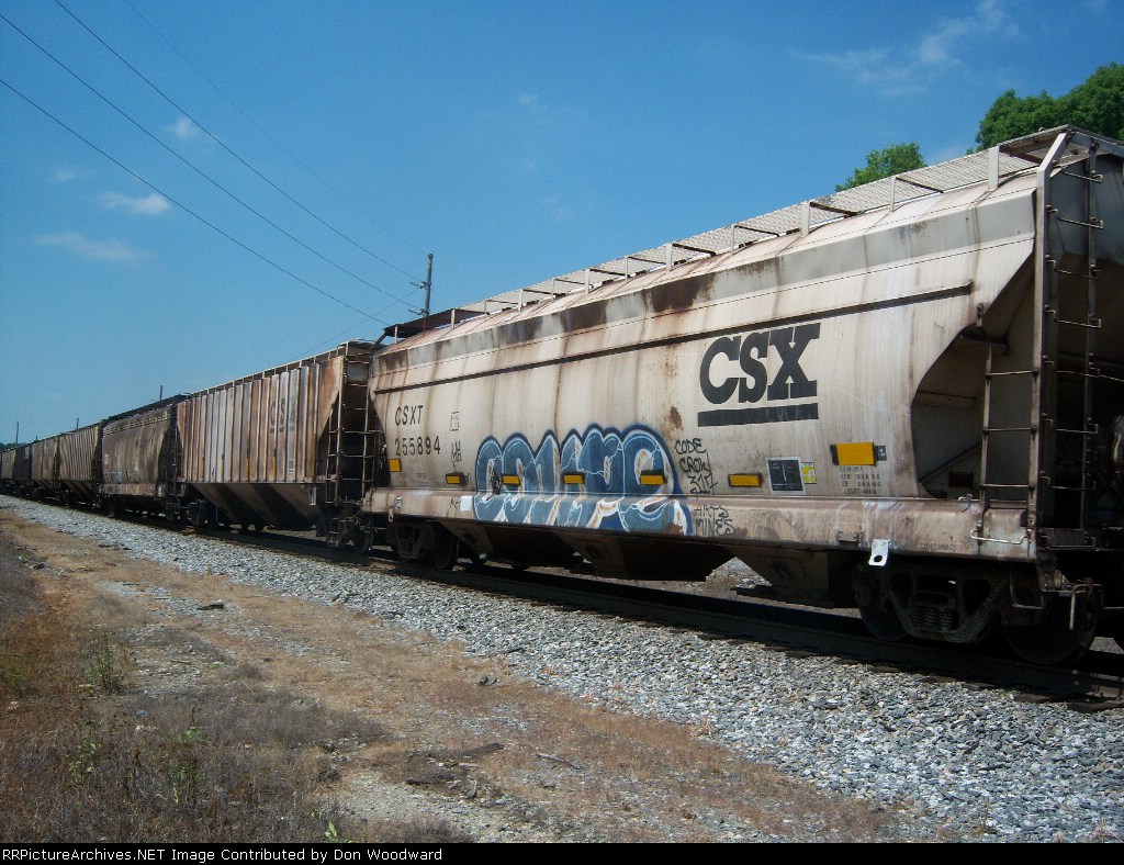 CSX 255894 at Wyvern