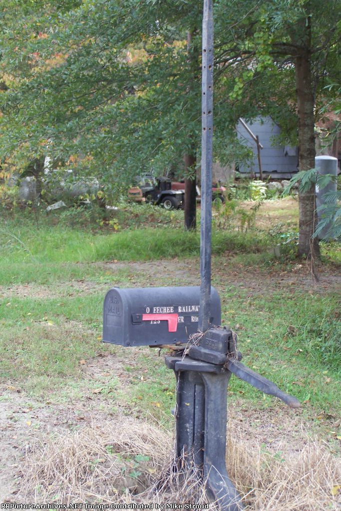 Old Ogeechee Railway Mailbox