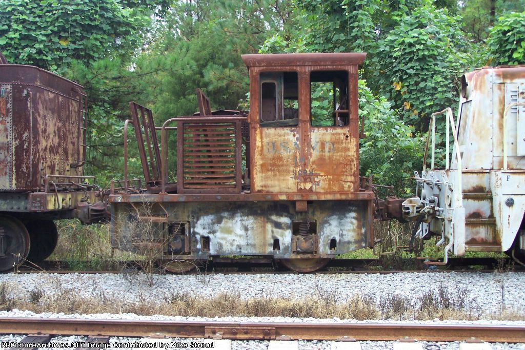 SCRM 110 USNMD  at  Holding Yard