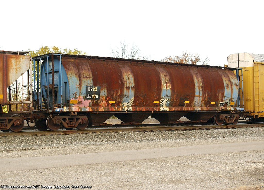 DSSX Covered Hopper 20079