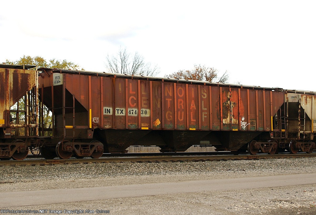 INTX Covered Hopper 47430