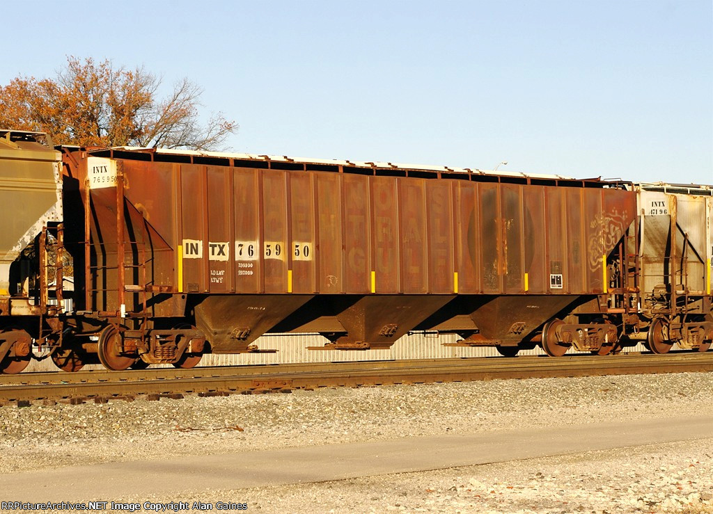 INTX Covered Hopper 765950