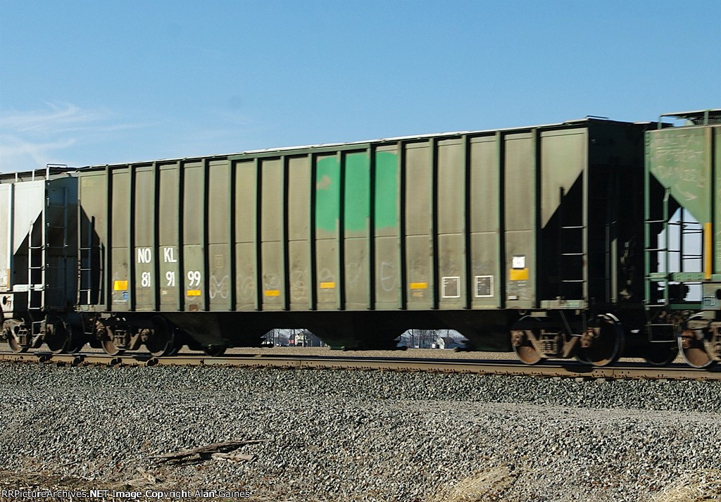 NOKL Covered Hopper 819199