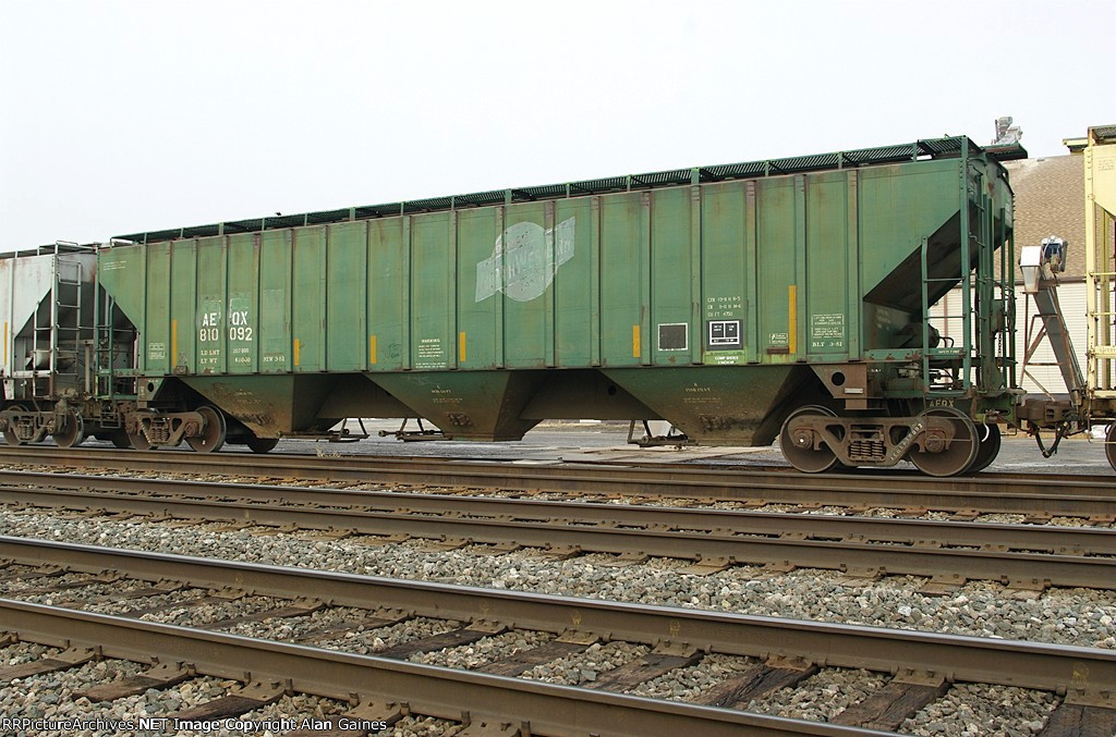 AEQX Covered Hopper 810092