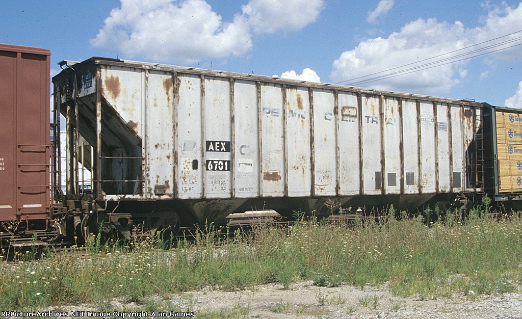 AEX Covered Hopper 6701