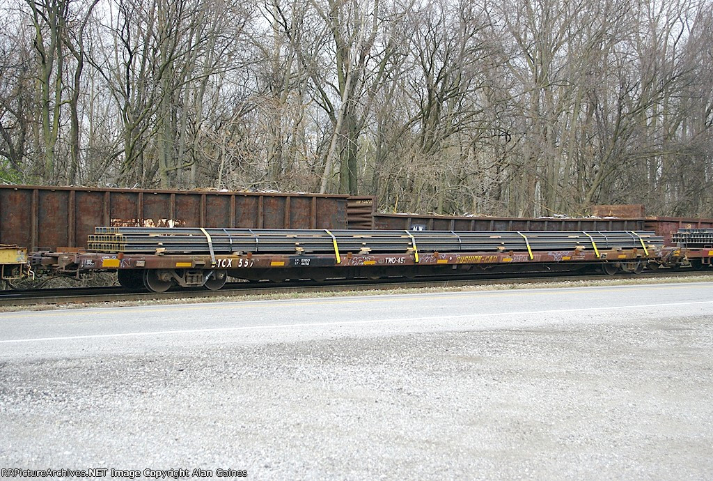 BTCX Flat Car 557