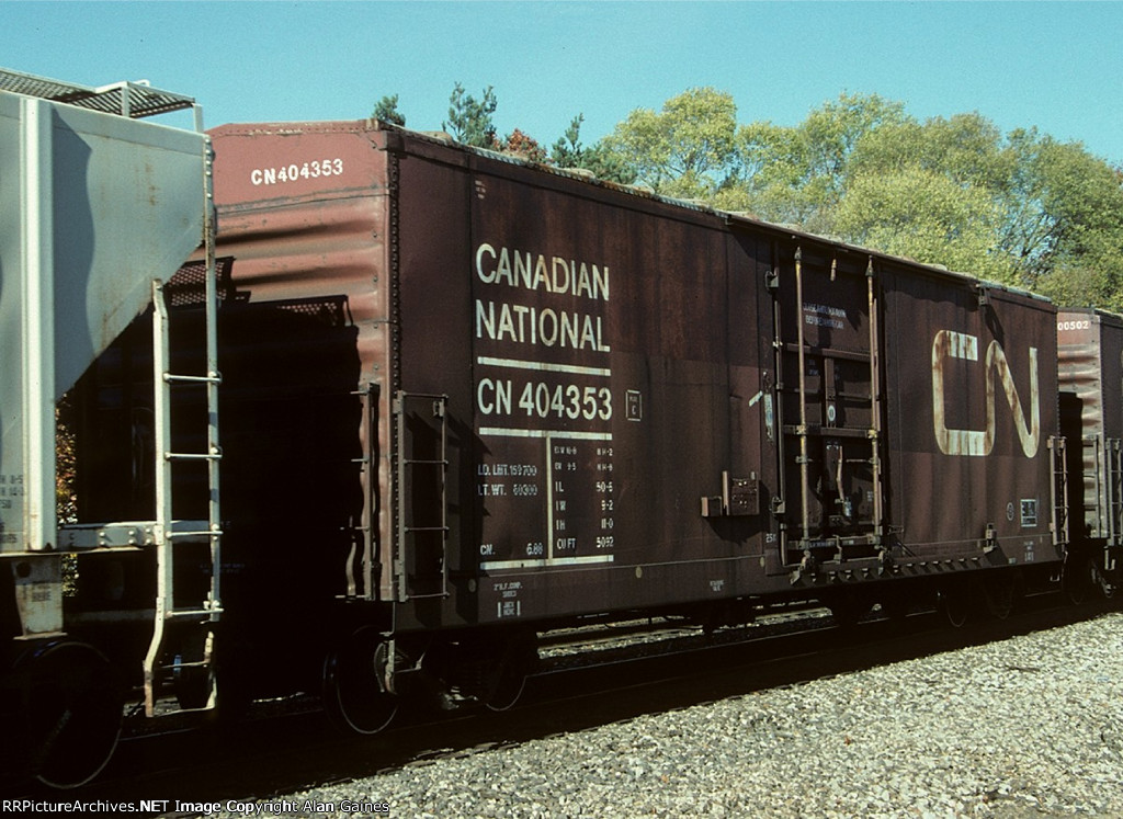 CN 404353