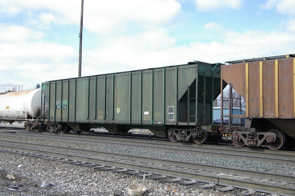 EEC Covered Hopper 61314
